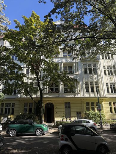 Toplocatie Wilmersdorf: Hoogwaardig gerenoveerde 2-kamerwoning – Foto 12