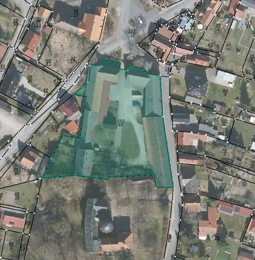 Zespół pałacowy Großfurra – duże gospodarstwo czworoboczne z 5 budynkami – Übersicht der Gebäude