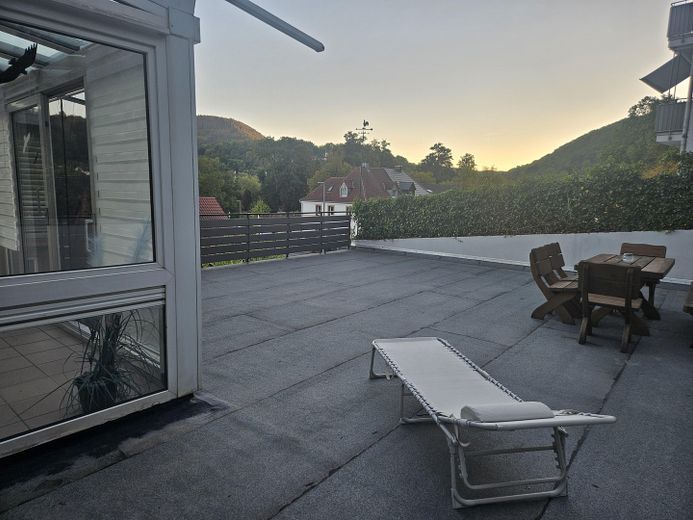 Stattliches Anwesen – Große Terrasse