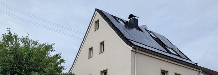 Freistehendes Einfamilienhaus mit viel Platz für Familie, Alltag und Zukunft – Hausansicht