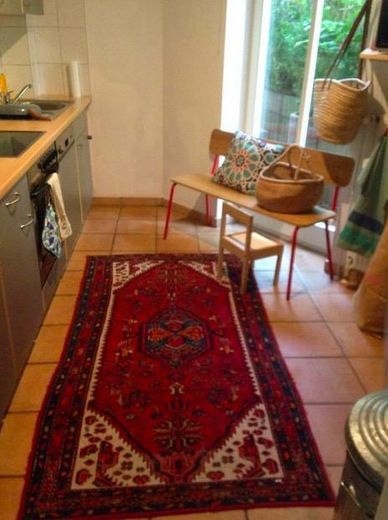 Wohnerlebnis am Jenischpark: traumhafte Erdgeschoßwohnung mit eigenem Garten von Privat – Küche