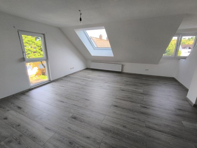 La vostra nuova casa: moderna, elegante e situata in una posizione assolutamente tranquilla! – Wohnzimmer