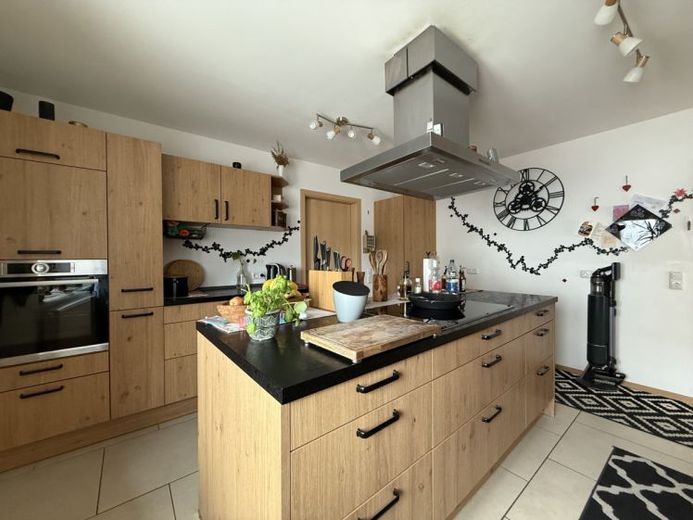 Zeitgemäßes Wohnen in Bretten- modernisiertes Einfamilienhaus mit großzügiger Raumaufteilung – Foto 1
