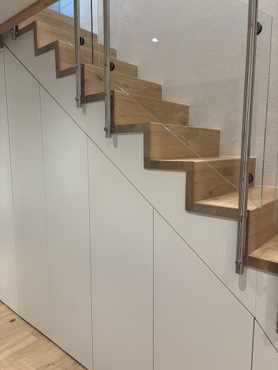 Stauraum in der Treppe