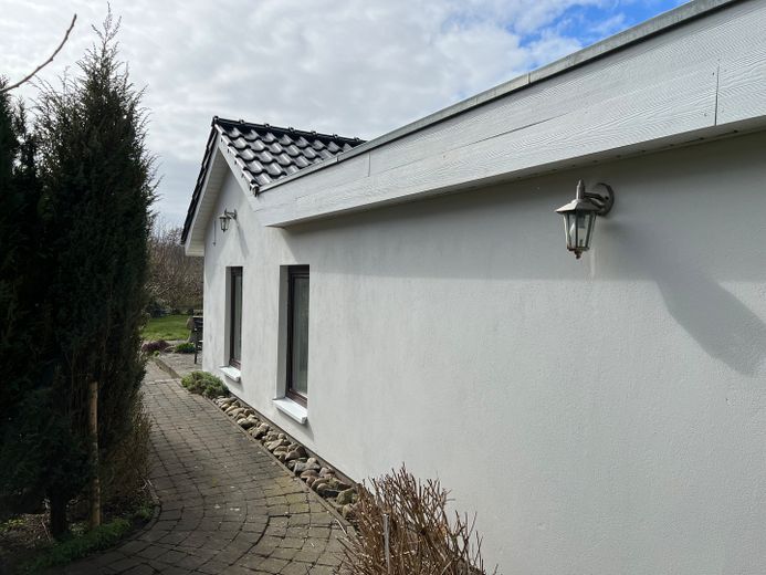 Ferieninvestment + Lebensperspektive + Land auf Rügen – Gartenhaus