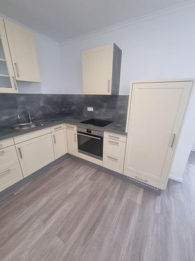2 Zimmer Wohnung inklusive Einbauküche und Waschmaschine. – Foto 7