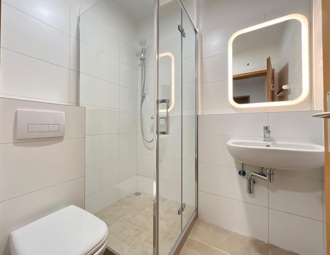 neu saniertes Badezimmer