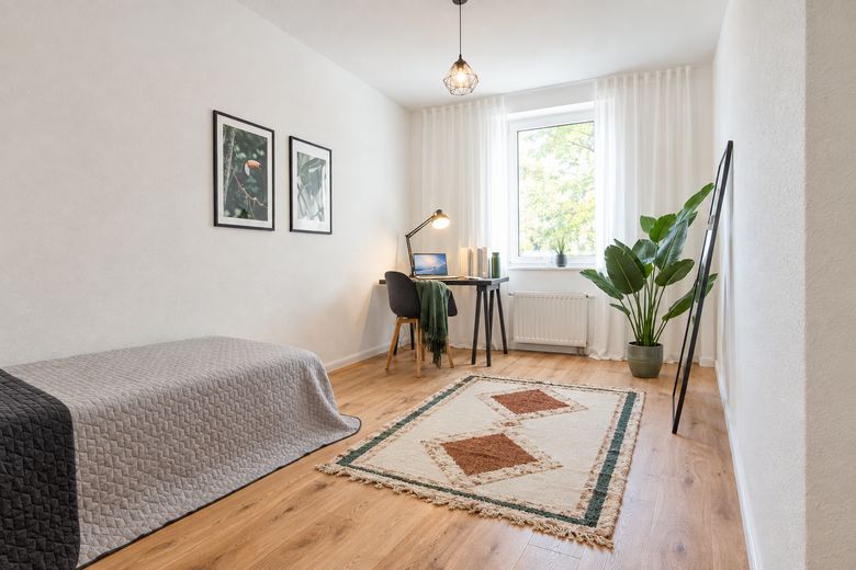Bezugsfrei I Provisionsfrei I Balkon I 3 ZKB – Arbeitszimmer