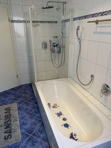 Exclusivo piso de 2 habitaciones para amantes del jardín – Foto 11