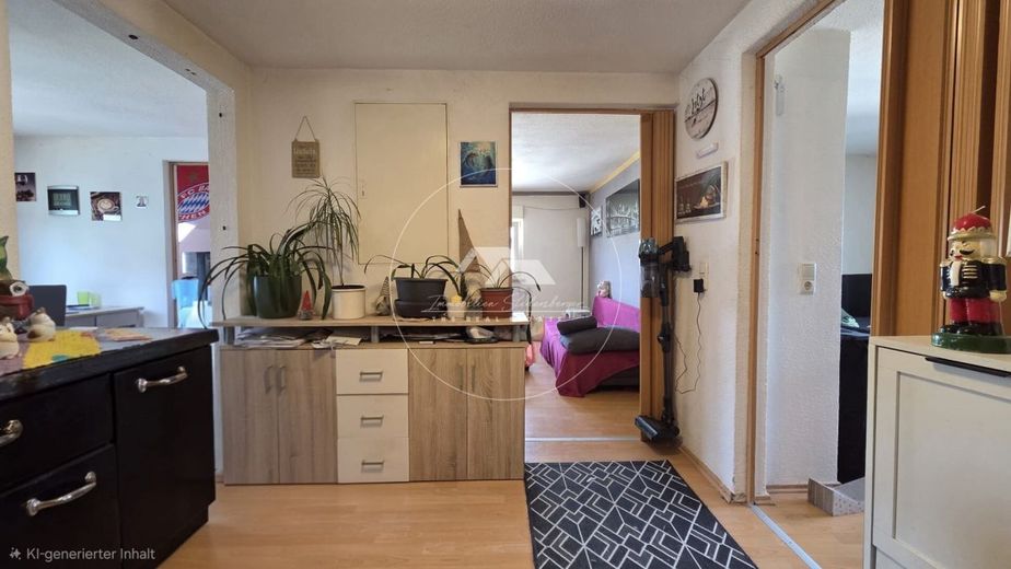 Dachgeschosswohnung in guter Lage - ideal für Investoren und Kapitalanleger – Diele