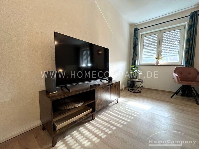 27318 HomeCompany Dresden Möbliert/Furnished Studio Apartment in Dresden-Neustadt max. 2 Personen – f3a1cecaad194326a62467d8bcdd7d86fe88bbb9.jpg
