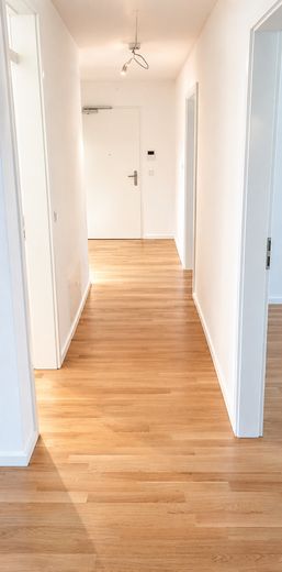 Luminoso piso de obra nueva de 97 m² (2019) en Lichtenberg: 3 habitaciones, 2 balcones, ascensor, sin comisión y disponible para entrar a vivir – Foto 11