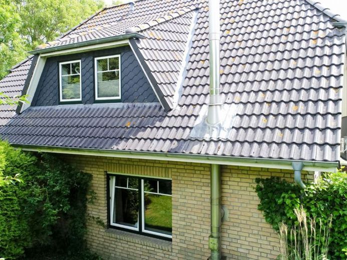 Niedrigenergie-Traum nahe der Nordsee: Großzügiges Vario-Self-Haus mit 900m² Grundstück, Kamin & 2 Terrassen! – Foto 1