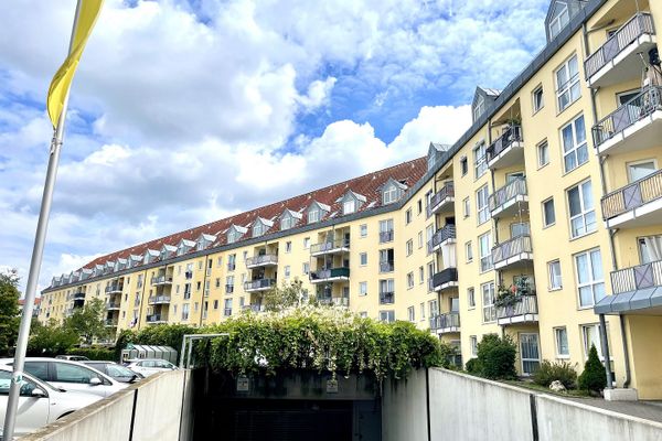 Appartement 1,5 pièce lumineux, moderne et meublé, situé au centre de Fürth
