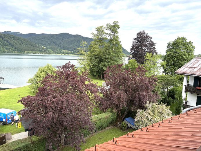 Louer un appartement meublé de 2 pièces dans un emplacement privilégié à Schliersee pour 1 à 6 mois à partir du 15.9.26 – Strandbad, See