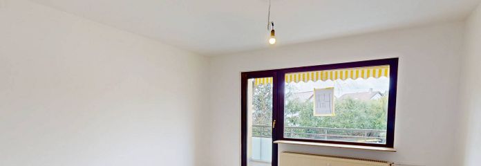 Ici, tout est parfait. | Appartement moderne à louer avec balcon et salle de bains neuve – Ansicht I: Wohn- und Esszimmer