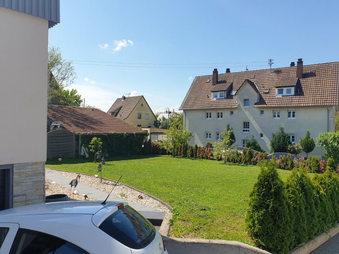Rare perle immobilière dans un emplacement de premier choix, terrain à bâtir inclus – Baugrundstück 295 qm.