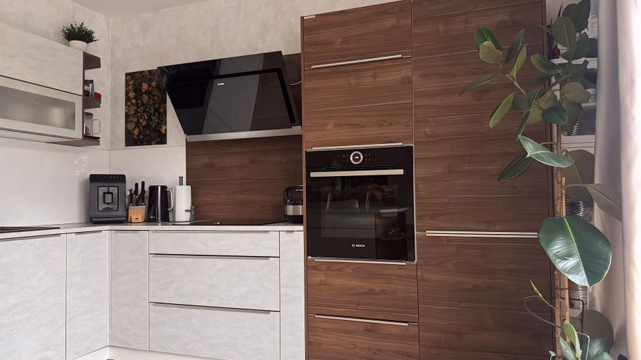 Hochwertige teilmöblierte 3-Zimmer-Wohnung mit Balkon – Foto 8