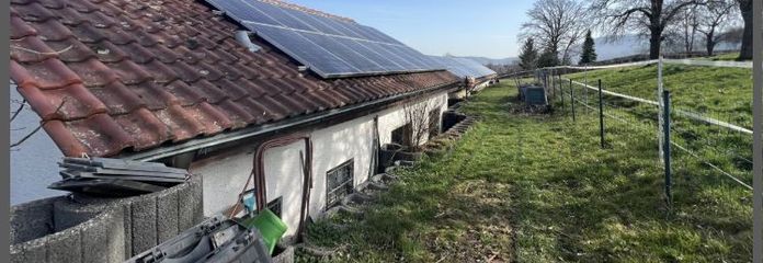 Loftprojekt oder Wohnen & Arbeiten – entkerntes Haus mit großem Grundstück