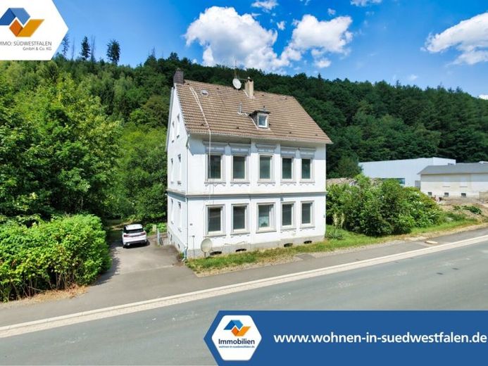VR IMMO: Frisch renoviert für Sie: Charmante Wohnung im 1. Obergeschoss. – फोटो 1