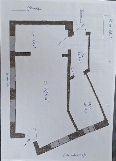 Inmueble de inversión: edificio plurifamiliar con unidad comercial - alquilado, se vende por motivos de edad – Gewerbeeinheit