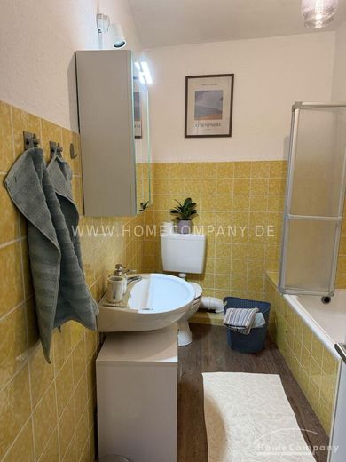 Piękne mieszkanie 2-pokojowe w bezpośredniej lokalizacji w centrum miasta (w pobliżu katedry) – 73e9244a0b0230ee2e7dbb1fd7c6babd180e1d1d.jpg