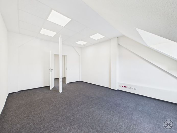5 Einzelbüros für Co.Worker, Selbständige &amp; Co. | Kreyenbrück | Oldenburg – Eden-Ehbrecht-Immobilien_Vermietung_Einzelne-Büroräume_Kreyenbrück_011