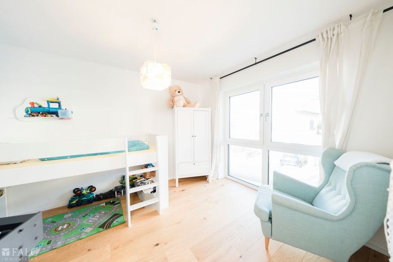 Kinderzimmer/Büro