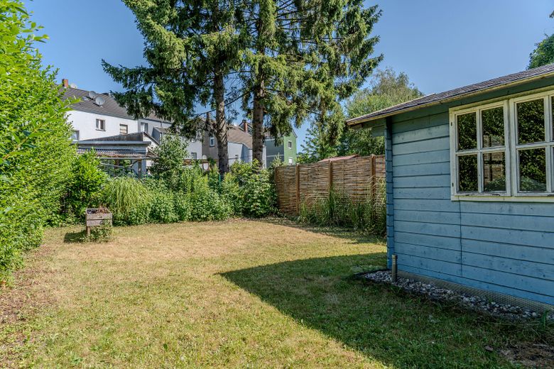 Excepcional piso en propiedad con jardín, terraza en la azotea, Wallbox y chimenea – Foto 16