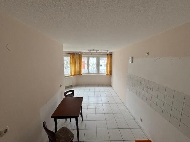 Blick in Küche aus Flur