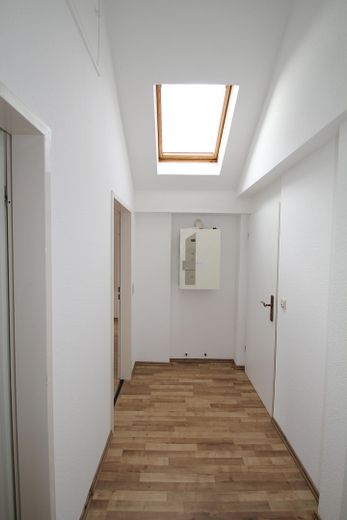 Ostviertel: 2-Zimmer-Whg Nähe Schwänchenteich Kep DG re E13 – Flur