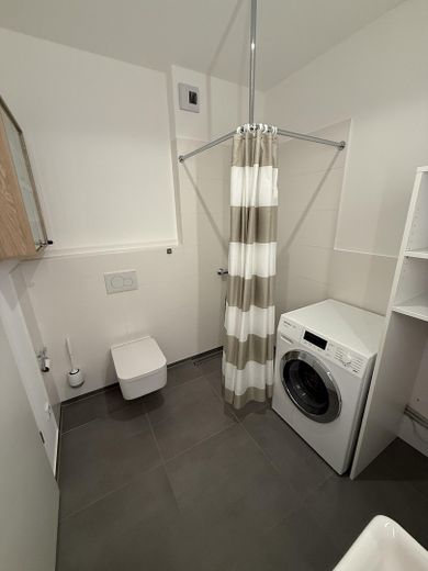 Exklusives Penthouse in der Wasserstadt Hannover-Limmer mit Blick ins Grüne / Keine Maklergebühren – Gäste-WC