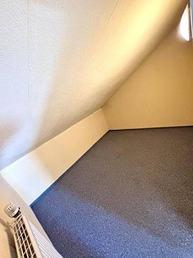 Traumhaft sanierte 3-Zimmer-Wohnung in Rethen (89 m² | Erstbezug | Einbauküche & Stellplatz) – Abstellraum in der Wohnung