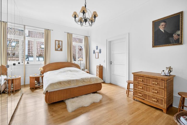 Stilvoll wohnen in der Esslinger Altstadt - 4,0 Zimmer Wohnung (provisionsfrei & leerstehend) – Schlafzimmer