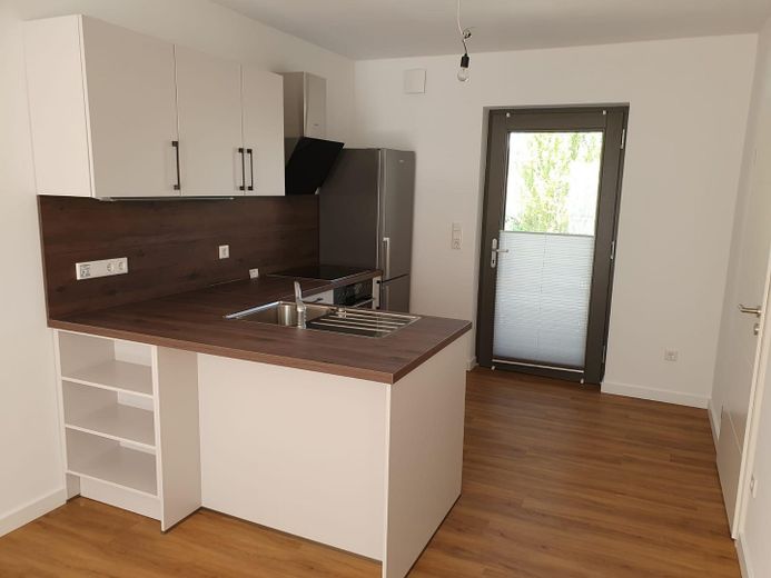 Sehr schöne 2-Zimmer-Wohnung mit Balkon im Herzen von Hofgeismar – Einbauküche
