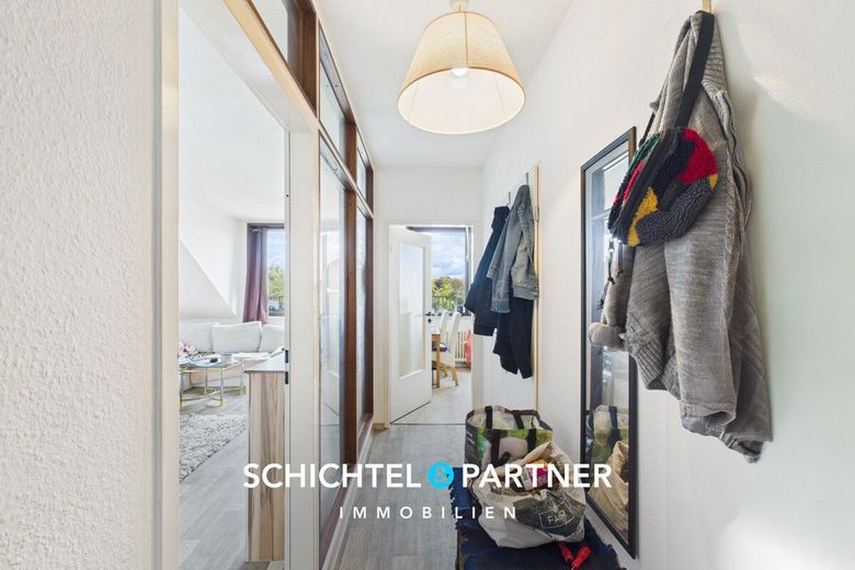 Gröpelingen | Vermietetes Ein-Zimmer Apartment mit Balkon und Fahrstuhl – S&amp;P | Flur