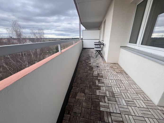 West-Balkon Wohn-/Schlafzimmer