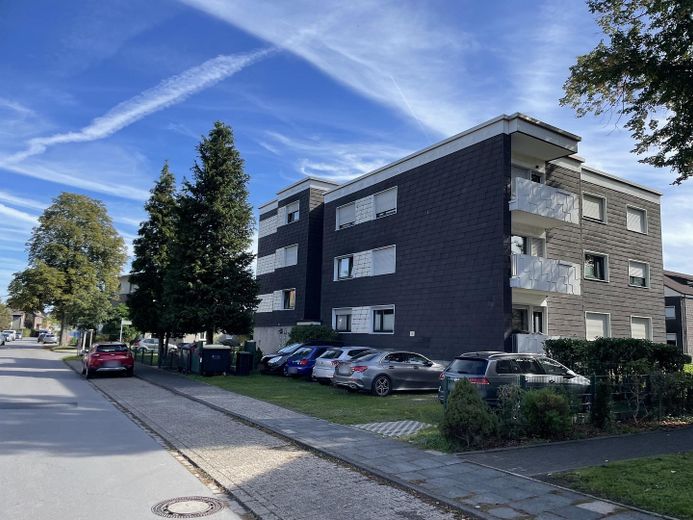 Frisch renovierte 2-Zimmer-Wohnung für 1-2 Personen, Balkon, Einbauküche, ca. 61 m², Lünen-Wethmar – Außenansicht