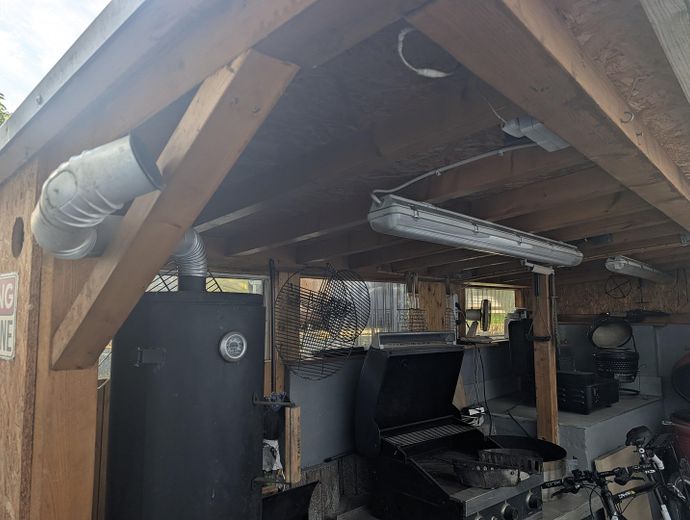 Ihr Traumhaus in Wünschmichelbach – Grillecke
