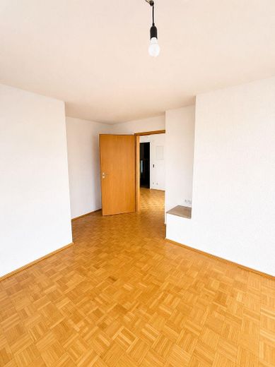 Frisch renovierte 2-Zimmerwohnung mit Dachterrasse im Frankenberger Viertel – Zimmer 2