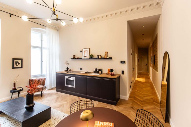 Wohnzimmer / Wohnküche 