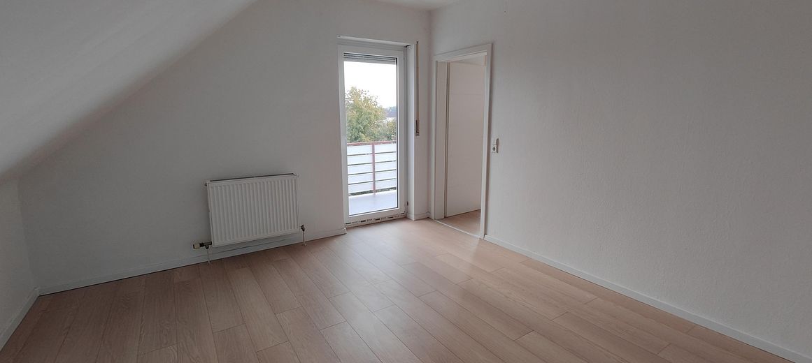 Schlafzimmer mit Balkon