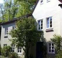 Hausansicht (links)