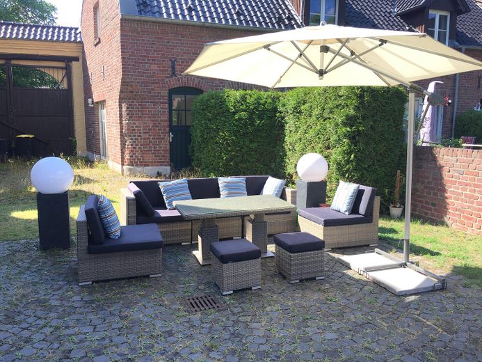 Amplia propiedad en Pulheim, sin comisión – Garten/ Innenhof