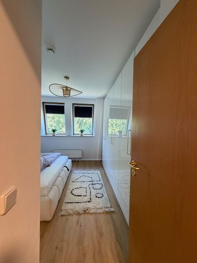 Particular: soleado apartamento de 2 habitaciones con terraza – Schlafzimmer