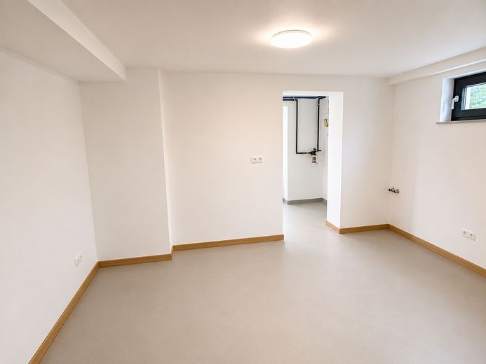 Sanierte ein Familienhaus – Anliegewohnung Küche 