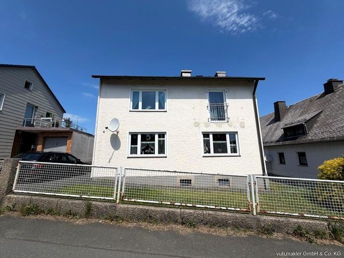 Einfamilienhaus in ruhiger Lage von Zell mit viel Platz und großzügigem Grundstück – VUB0002457-16
