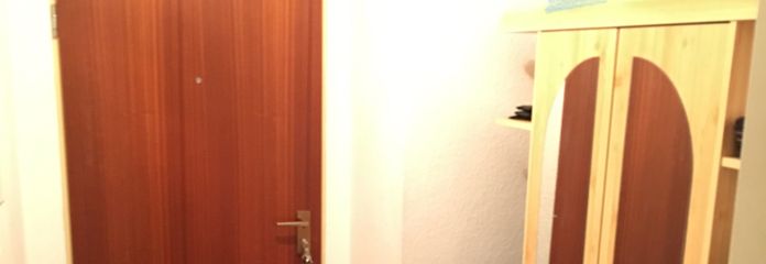 ! Rendite-Knaller ggf. über 8% in Bayreuth: ruhiges 1-Zi.-Apartment mit Süd-Balkon  &  TG-Stellplatz ! – WJ-00109_bild_002.jpg