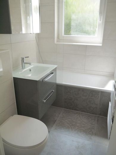 Zeer mooie, lichte en goed onderhouden 1-kamerwoning met inbouwkeuken (vaatwasser) in Stuttgart – Foto 10