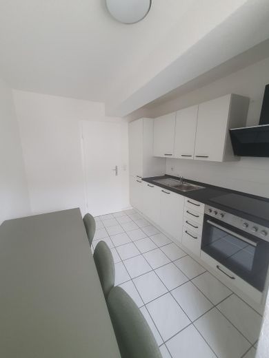 Möbliertes WG-Zimmer in top Lage – einfach einziehen! (Mittelstraße, DG-Maisionette) – Küche